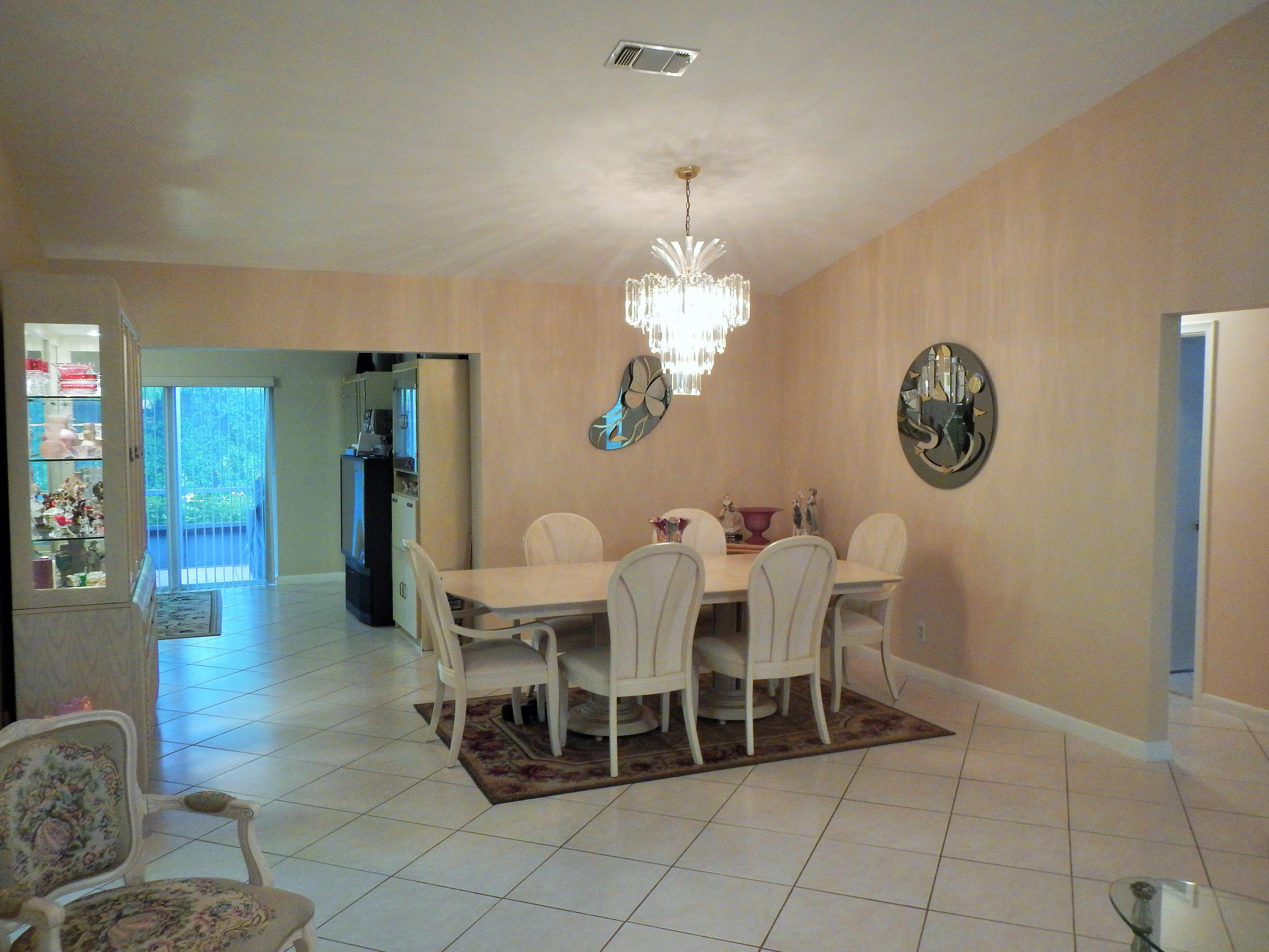 7788 Cloverfield Circle Boca Raton, FL 33433 - Photo 7 of 31 DSCN0215 (2)