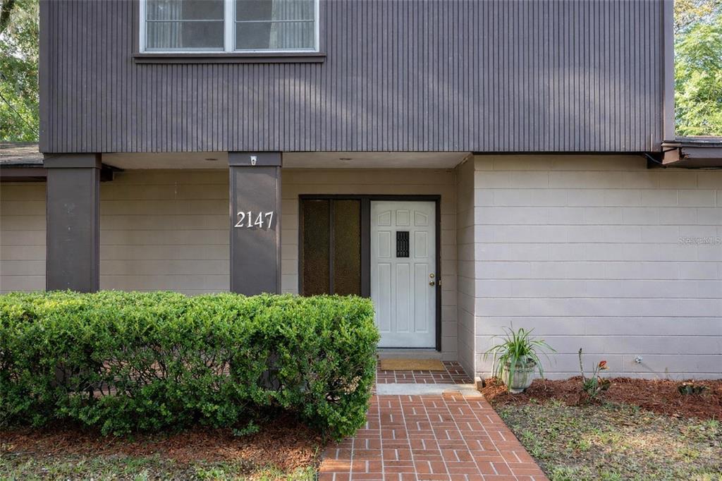 2147 Northwest 7th Place Gainesville, FL 32603 - Photo 5 of 50 a house with a sink