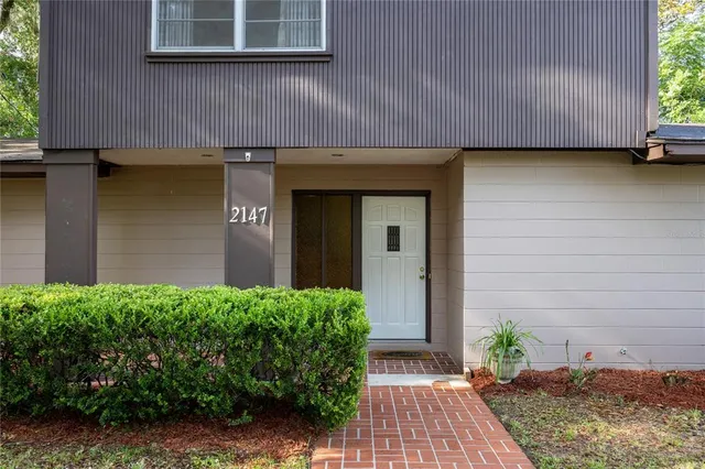 $499,999 | 2147 Northwest 7th Place, Gainesville, FL 32603