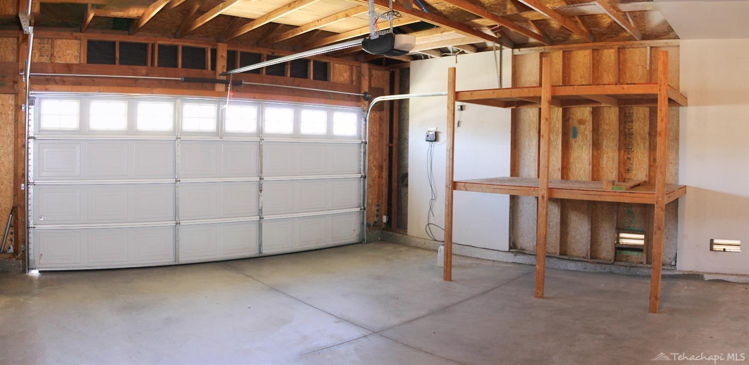 1026 Clearview Street Tehachapi, CA 93561 - Photo 27 of 32 Gallery Image 27