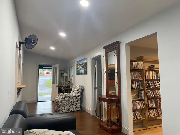 $68,000 | 23 Block Ranger Road, Falling Waters, WV 25419