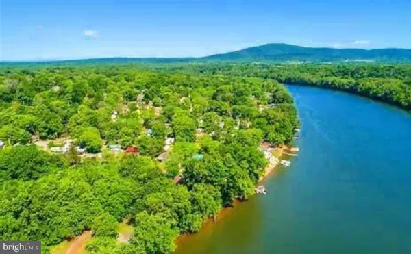 $68,000 | 23 Block Ranger Road, Falling Waters, WV 25419