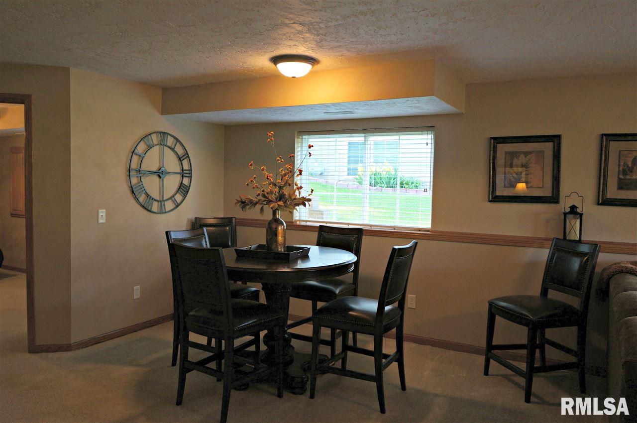 5185 Red Fox Road Bettendorf, IA 52722 - Photo 18 of 24