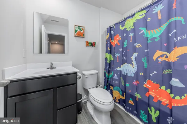 $365,000 | 15 Southwind Drive, Blackwood, NJ 08012