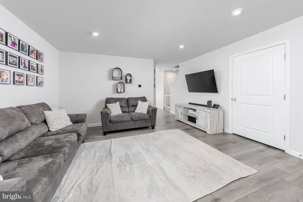 $365,000 | 15 Southwind Drive, Blackwood, NJ 08012
