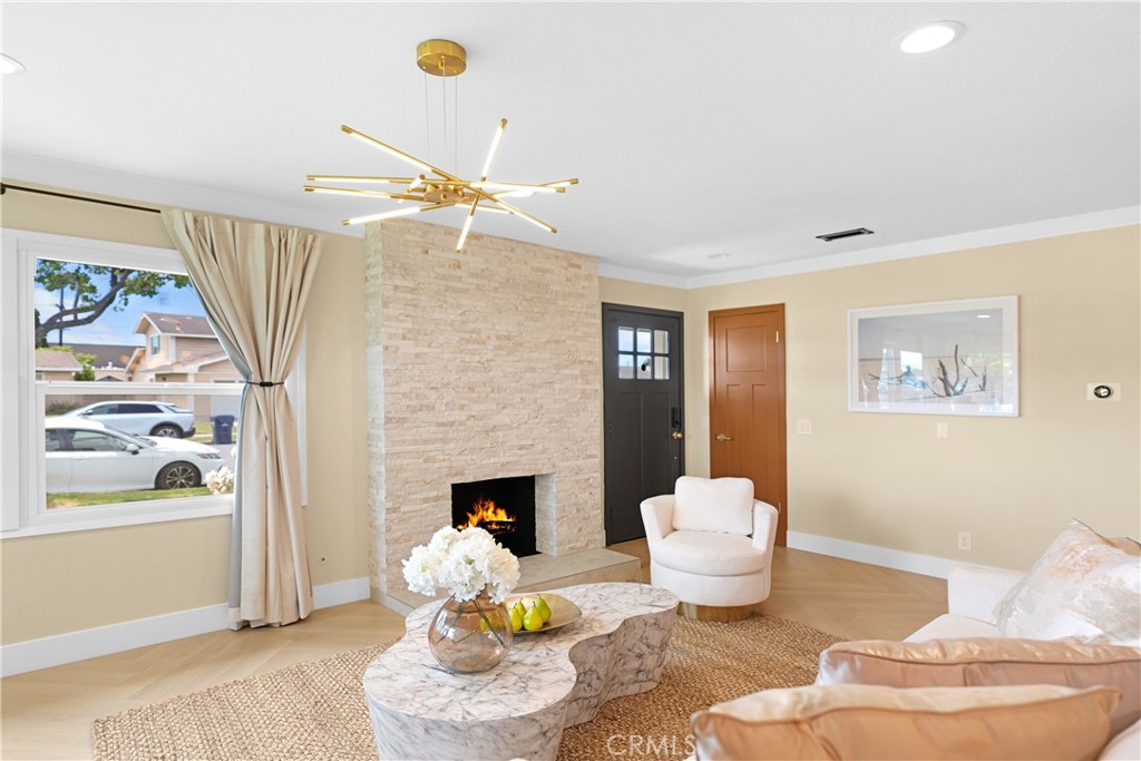 9433 Geranium Circle Fountain Valley, CA 92708 - Photo 18 of 54 Living Room 4
