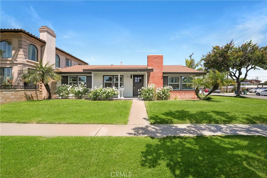 9433 Geranium Circle Fountain Valley, CA 92708 - Photo 2 of 54 Front View