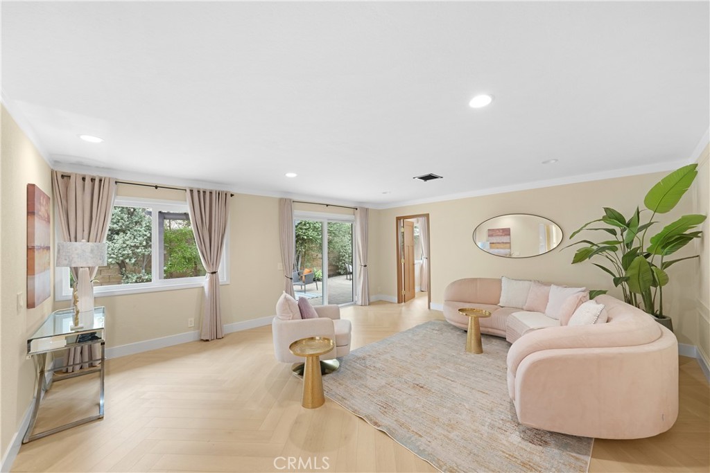 9433 Geranium Circle Fountain Valley, CA 92708 - Photo 30 of 54 Family Room 5