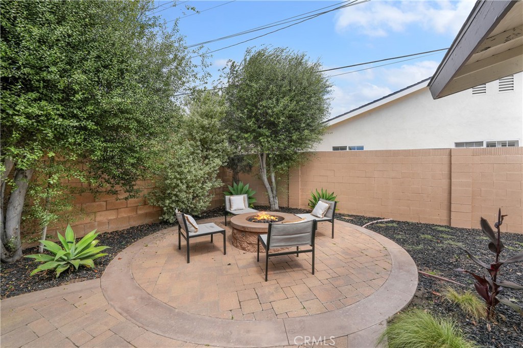 9433 Geranium Circle Fountain Valley, CA 92708 - Photo 47 of 54 Patio Fire Pit 2