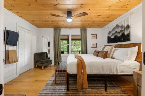 $649,000 | 120 Brookhaven Trail, Blue Ridge, GA 30513