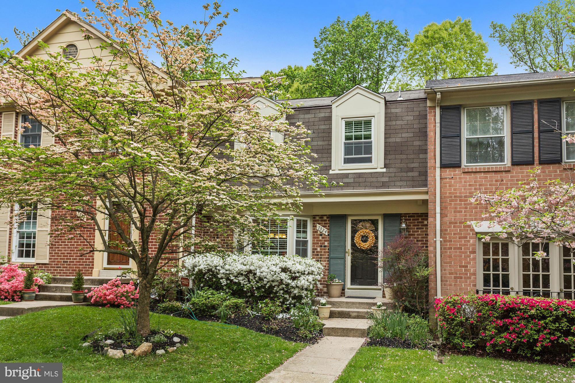 7324 Greentree Road Bethesda, MD 20817 - Photo 1 of 25 Home Front