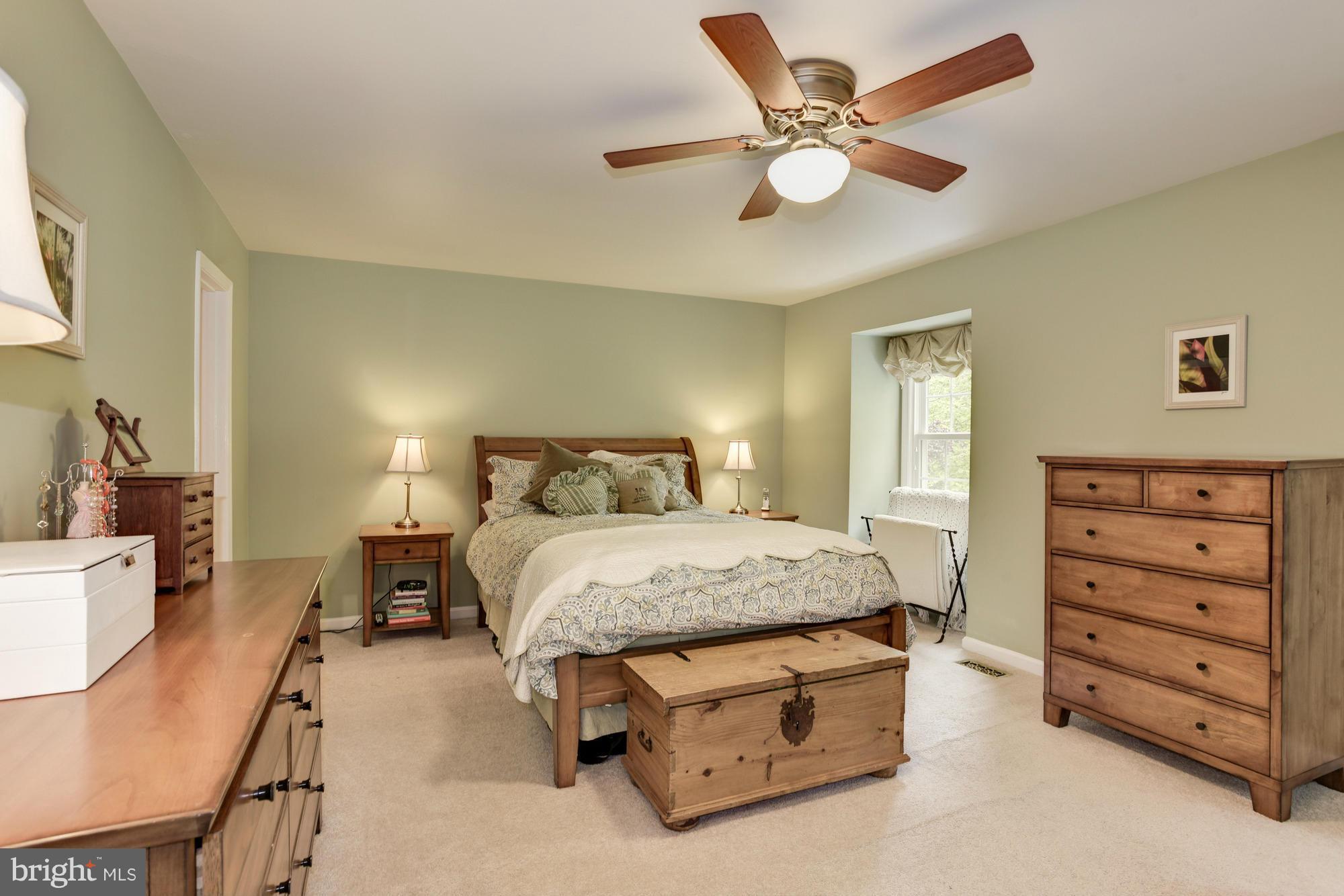 7324 Greentree Road Bethesda, MD 20817 - Photo 11 of 25 Bedroom (Master)