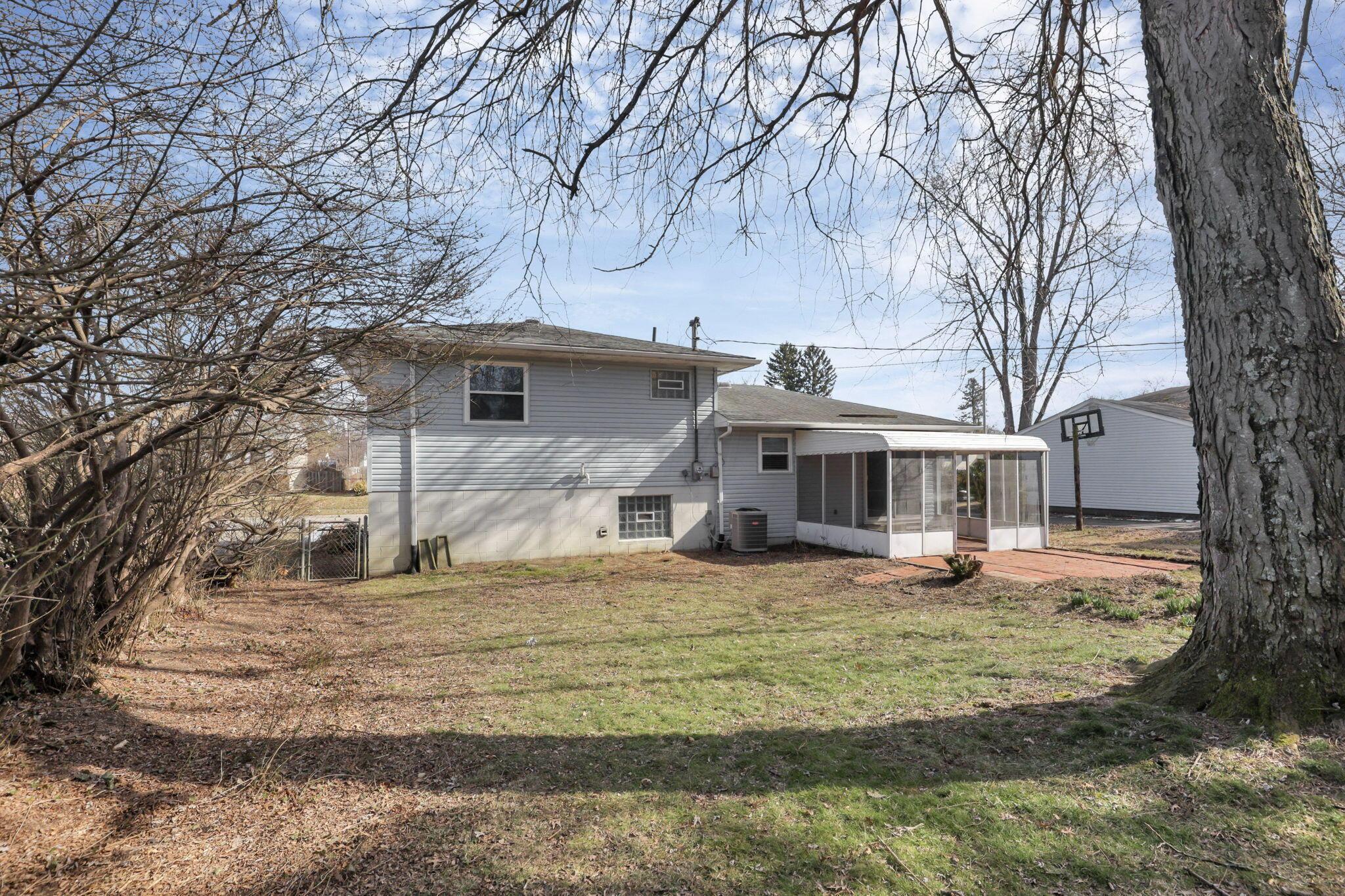 2925 Renfro Road Columbus, OH 43232 - Photo 43 of 53 35-web-or-mls-0N4A6283