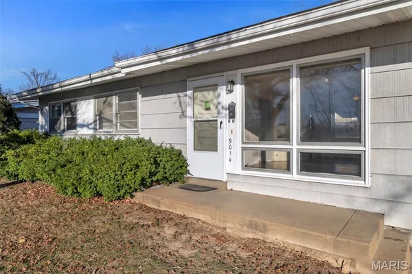 $1,460 | 9014 Ellison Drive, Jennings, MO 63136