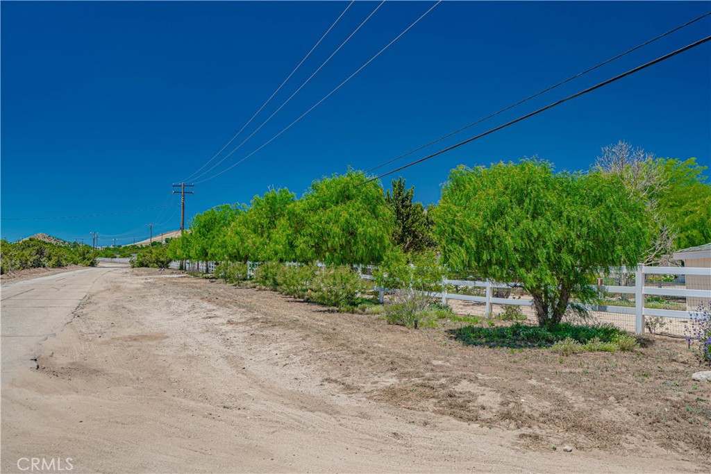 6367 Valley Sage Road Acton, CA 91390 - Photo 3 of 48