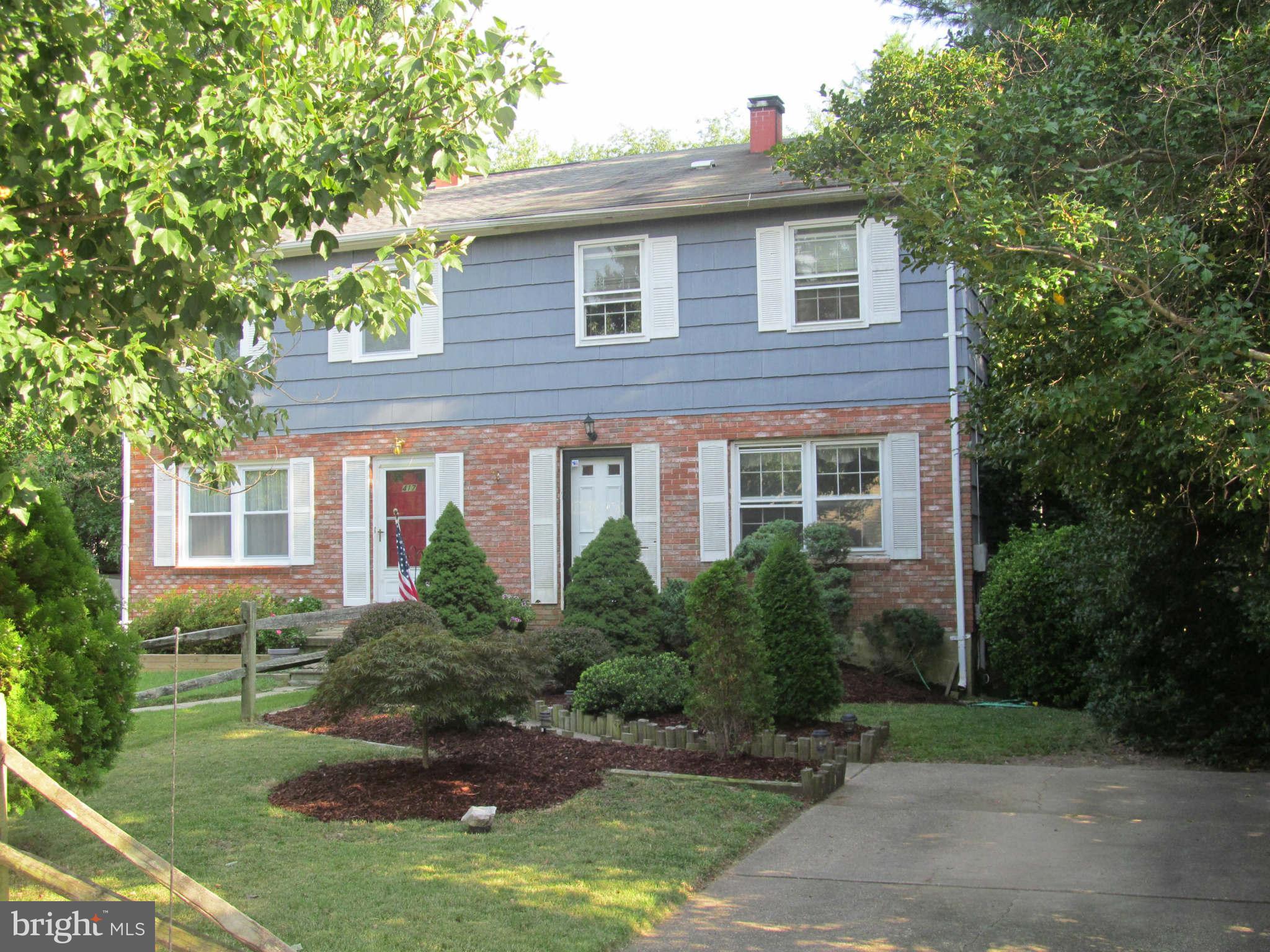 415 Broadwater Road Arnold, MD 21012 - Photo 1 of 15 Exterior (Front)