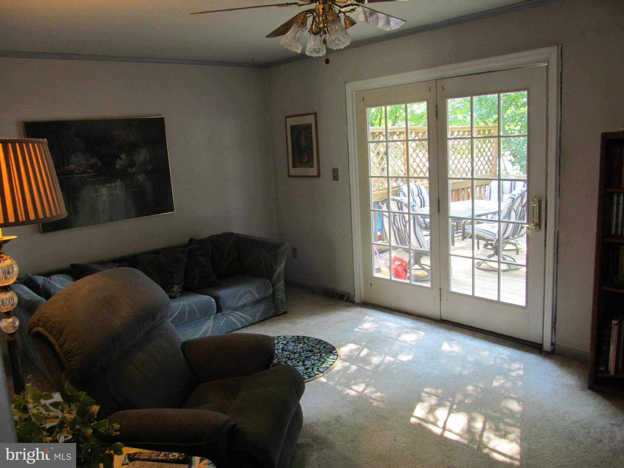 415 Broadwater Road Arnold, MD 21012 - Photo 9 of 15 Family Room