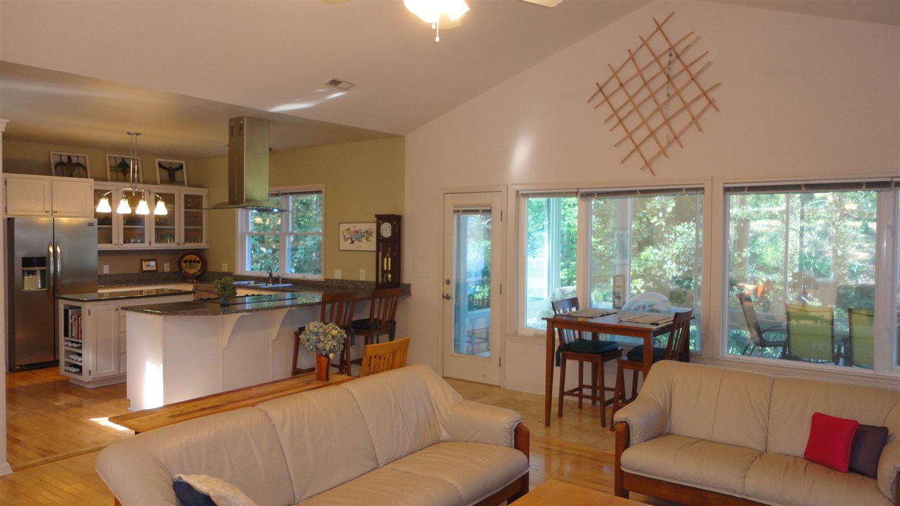 2556 Sugar Valley Road Seneca, SC 29672 - Photo 9 of 28 Gallery Image 9