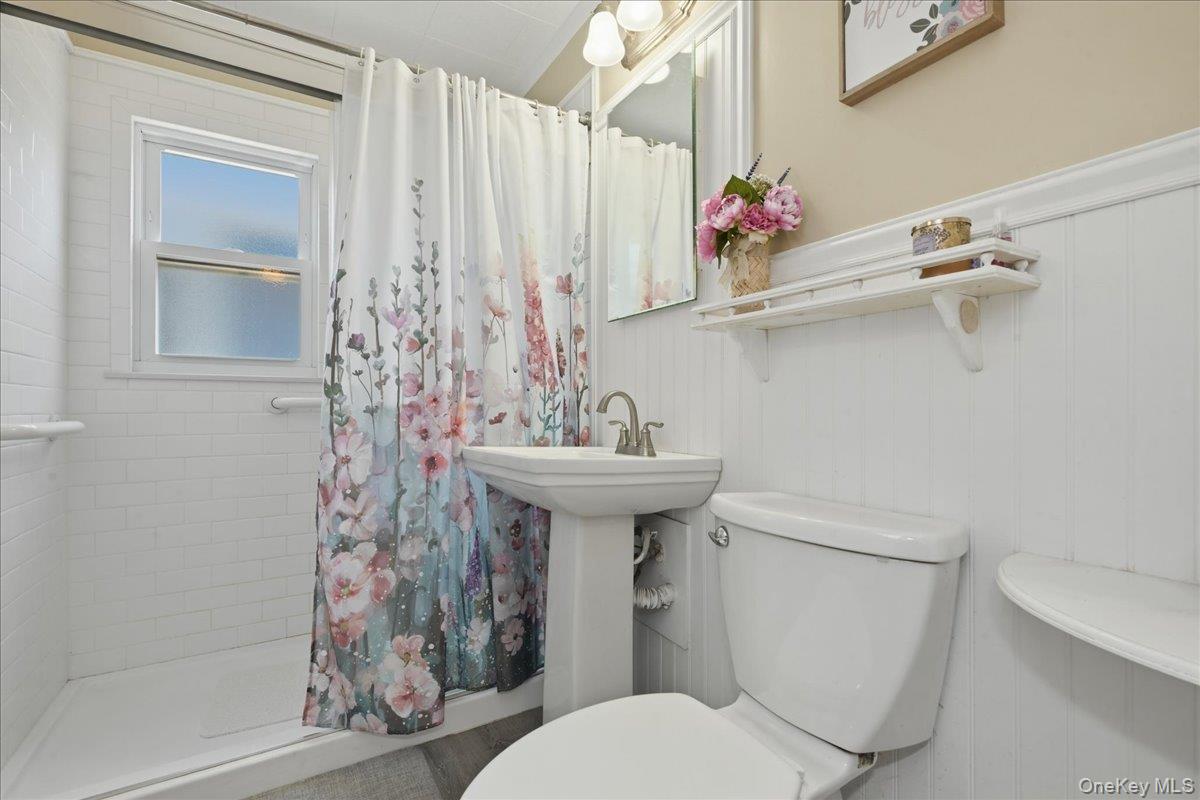 41 Sugar Maple Road Levittown, NY 11756 - Photo 8 of 16
