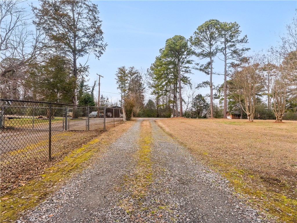 2358 West Croft Circle Spartanburg, SC 29302 - Photo 34 of 40