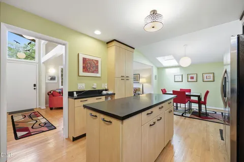 $510,000 | 1904 Overland Drive, Chapel Hill, NC 27517