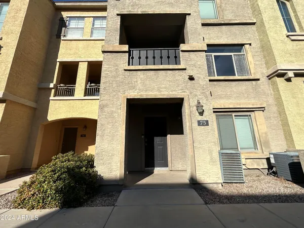 $2,100 | 16825 North 14th Street, Unit 75, Phoenix, AZ 85022