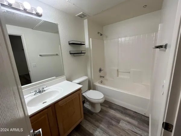 $2,100 | 16825 North 14th Street, Unit 75, Phoenix, AZ 85022
