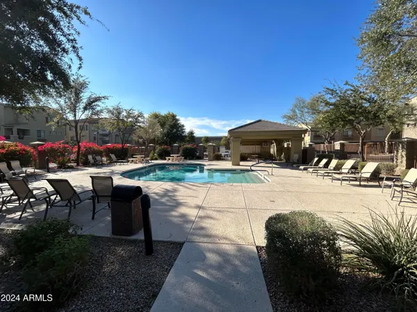$2,100 | 16825 North 14th Street, Unit 75, Phoenix, AZ 85022