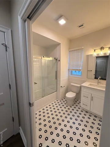 $3,100 | 122 Greenwich Avenue, Unit 304, Goshen, NY 10924