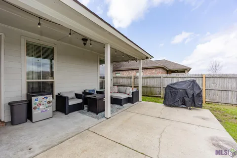 $309,900 | 4108 Olivia Drive, Addis, LA 70710