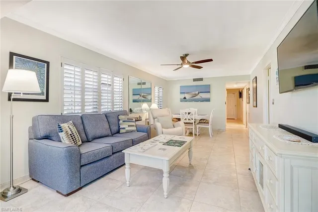 $8,000 | 1051 3rd Street South, Unit 301, Naples, FL 34102