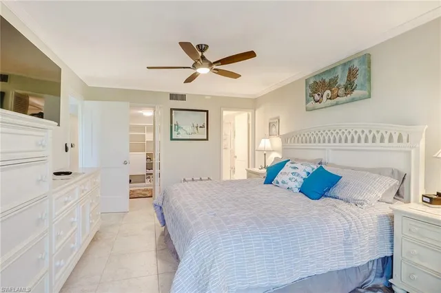 $8,000 | 1051 3rd Street South, Unit 301, Naples, FL 34102