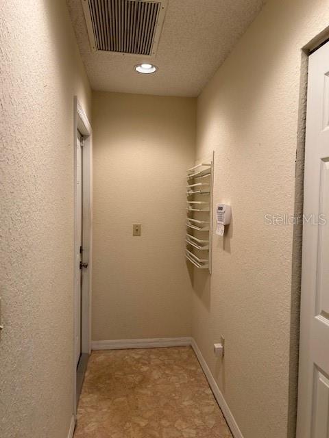 8602 Southwest 116th Place Road Ocala, FL 34481 - Photo 30 of 46 an empty room with windows