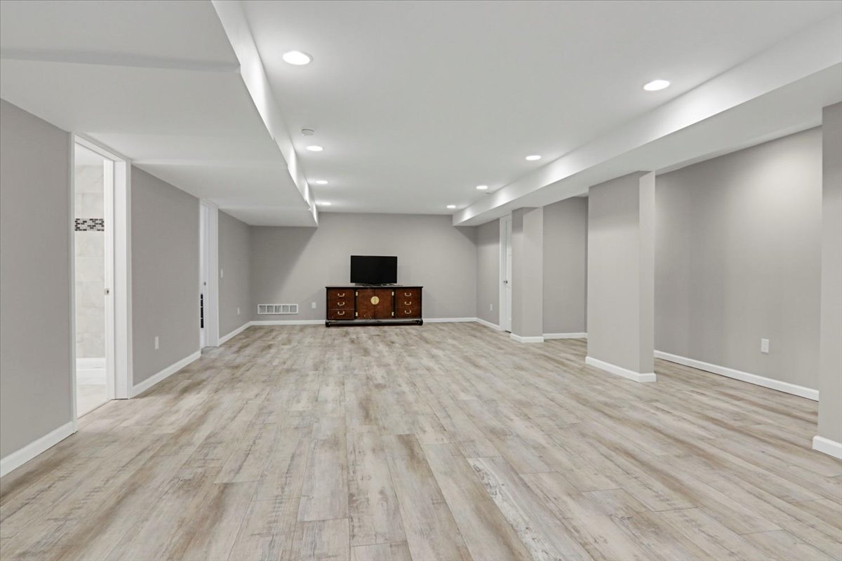 311 Bobwhite Way Normal, IL 61761 - Photo 17 of 31 Gallery Image 17