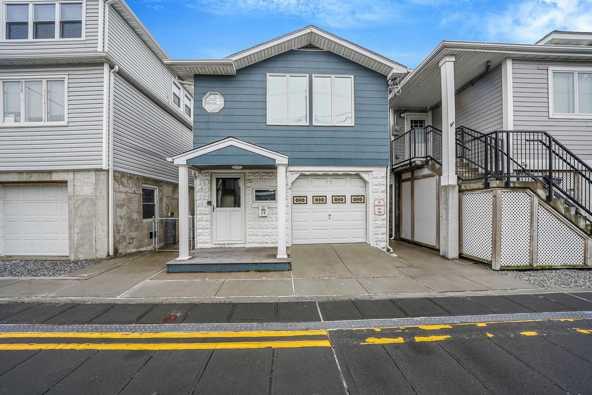 a view of a house with pool