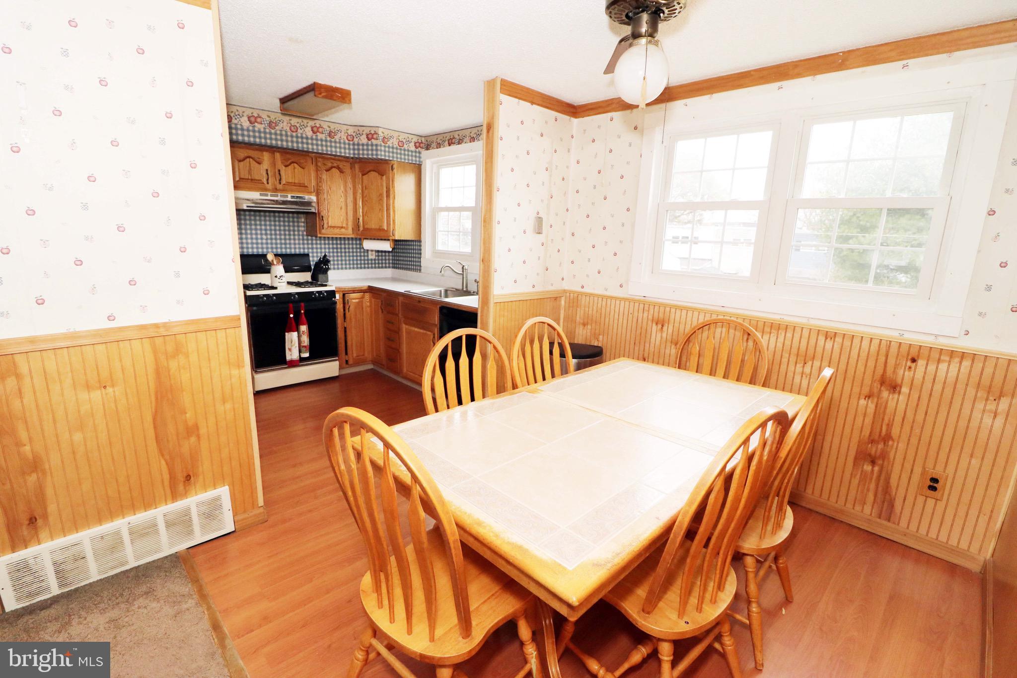 12161 Aster Road Philadelphia, PA 19154 - Photo 8 of 26