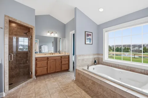$1,298,000 | 1267 Mary Hill Circle, Hartland, WI 53029