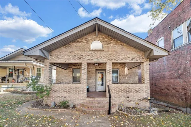 $174,000 | 1105 Montrose Avenue Southeast, Roanoke, VA 24013