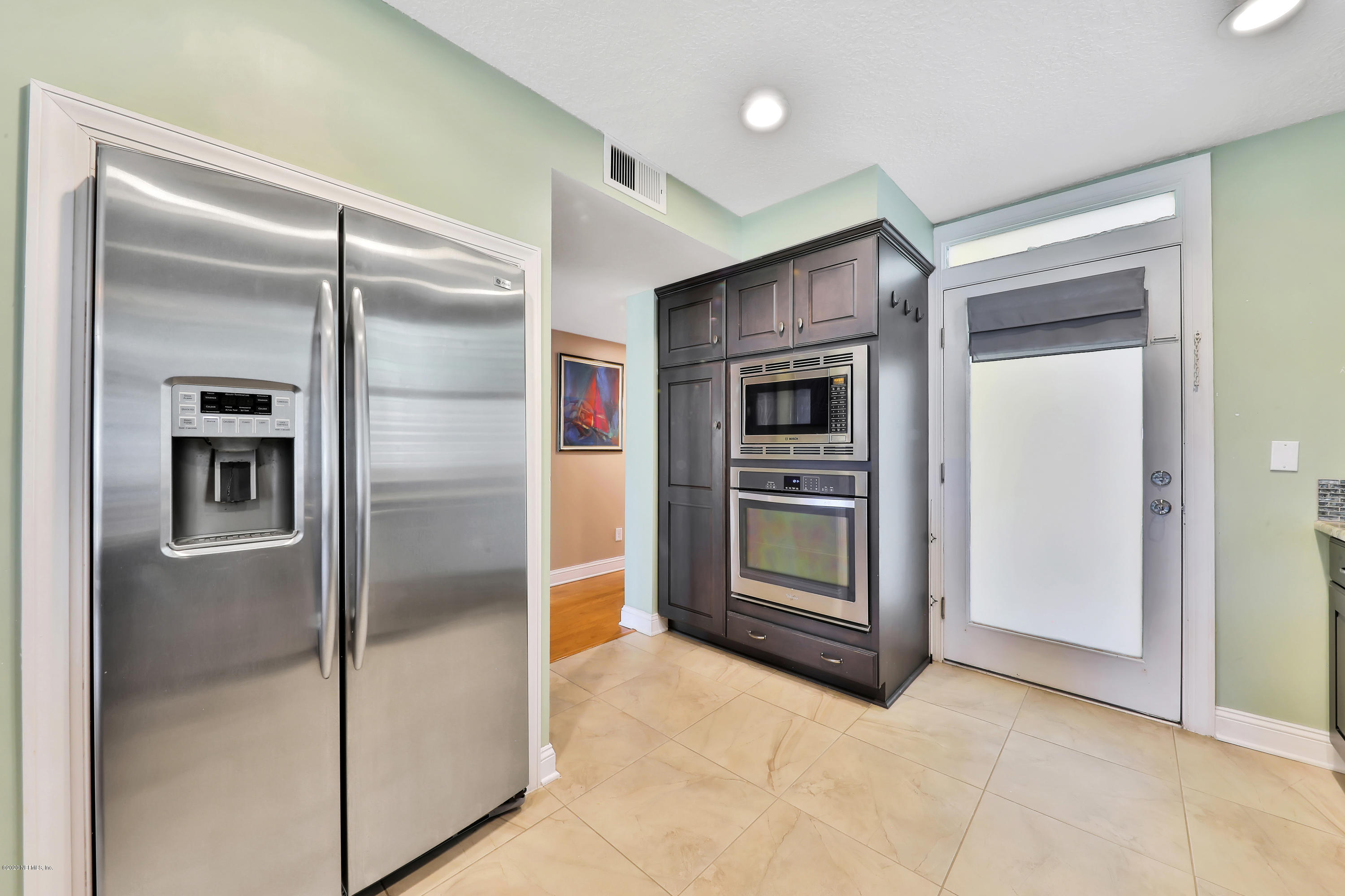 2363 Seminole Road Atlantic Beach, FL 32233 - Photo 17 of 49 Kitchen