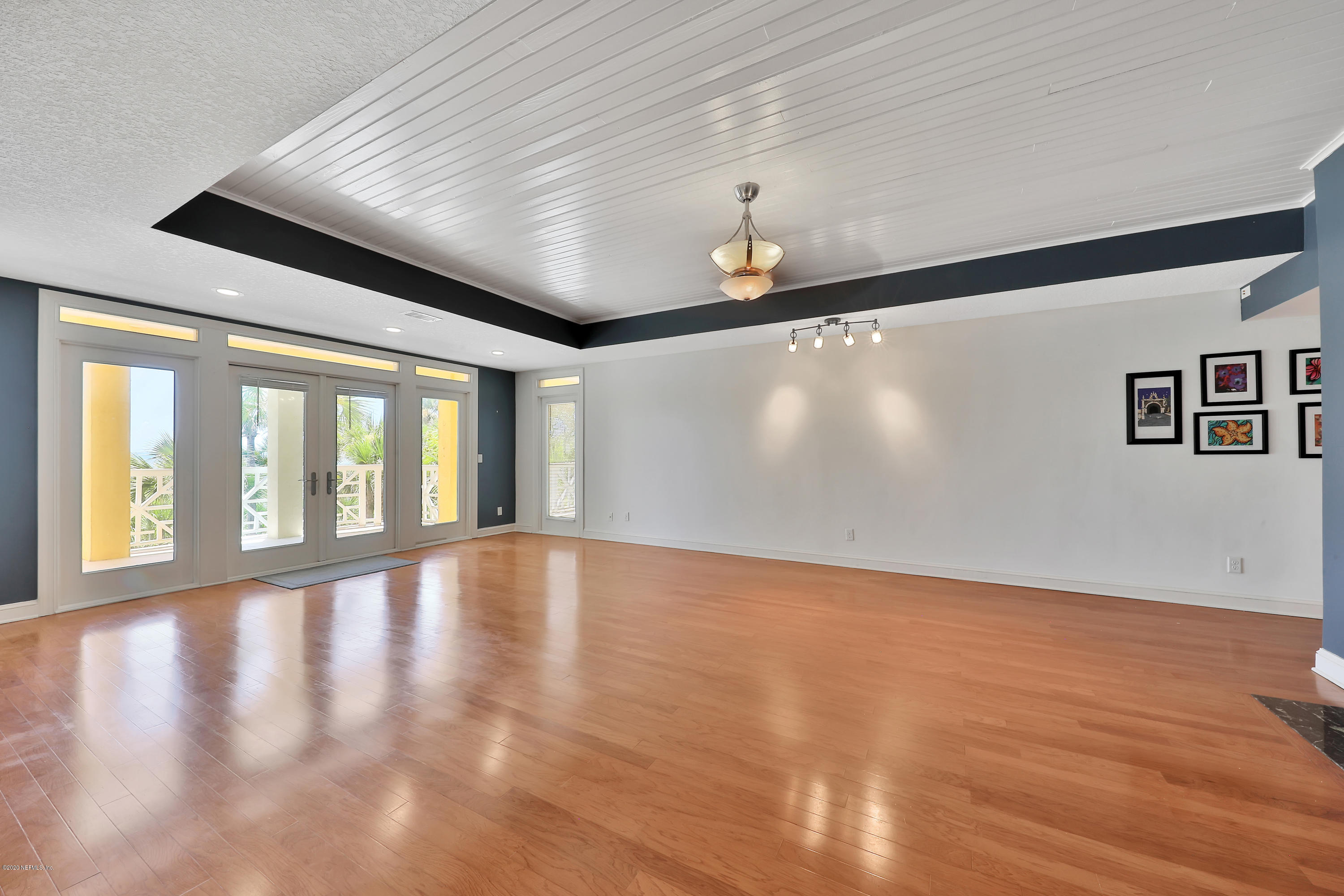2363 Seminole Road Atlantic Beach, FL 32233 - Photo 18 of 49 Great Room