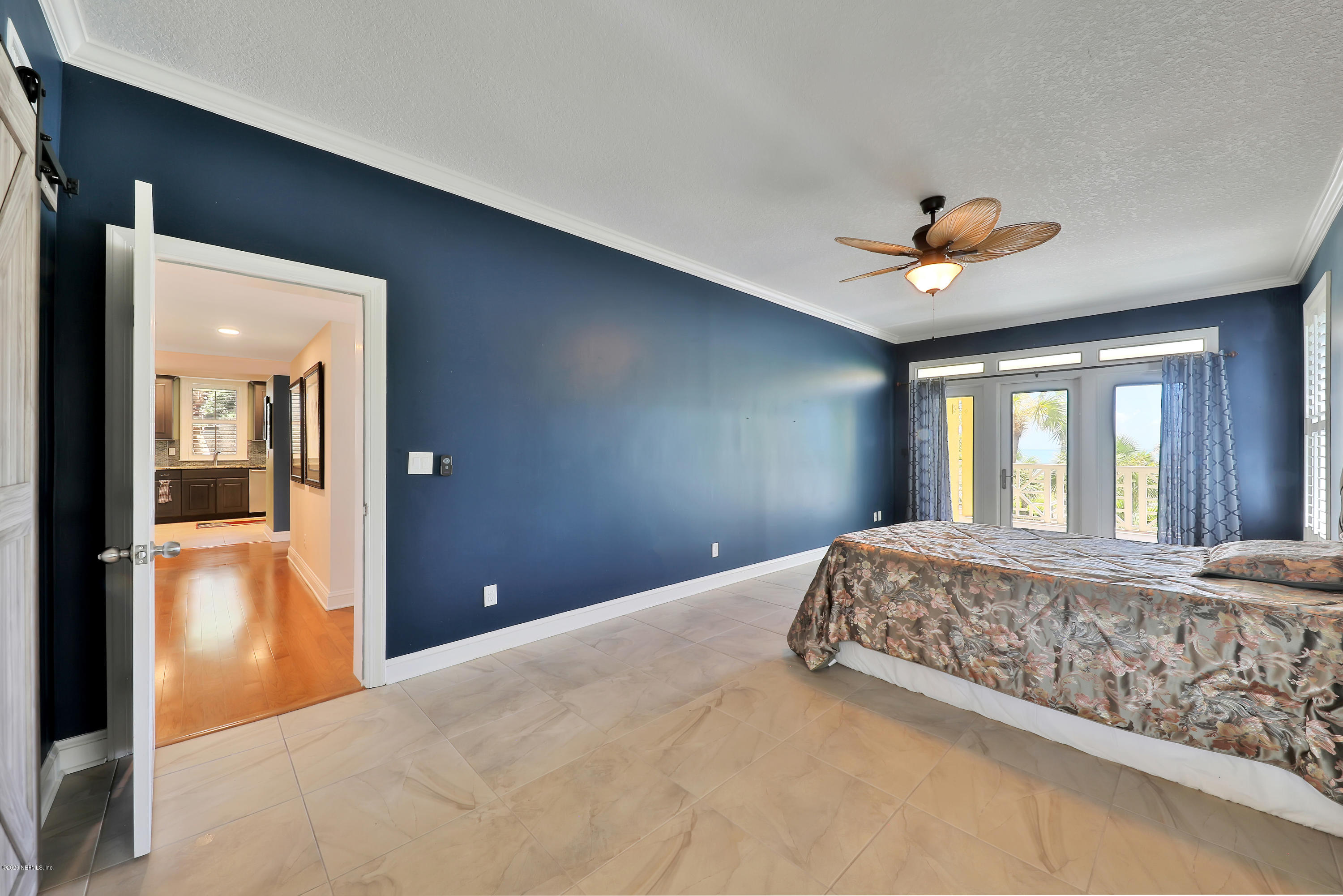 2363 Seminole Road Atlantic Beach, FL 32233 - Photo 31 of 49 Owners Suite