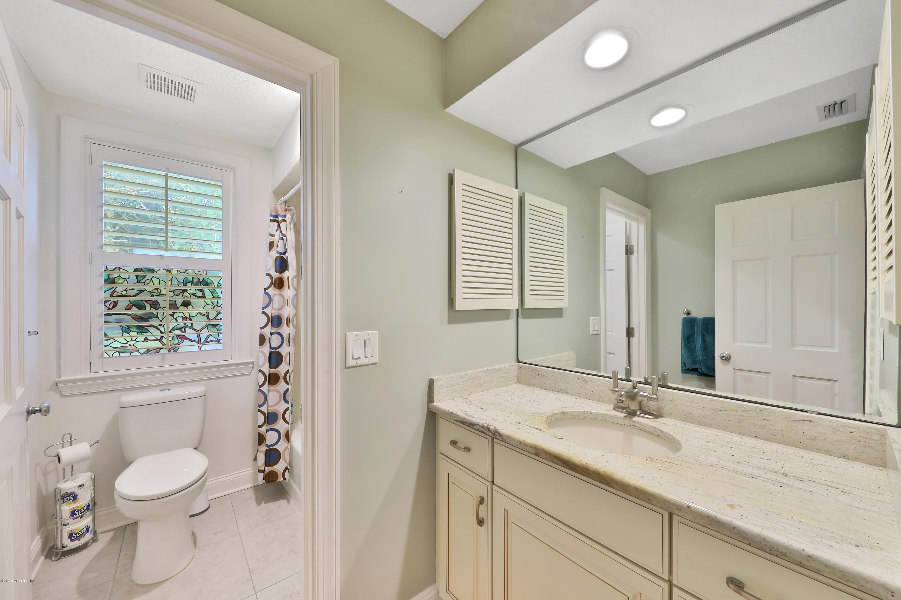 2363 Seminole Road Atlantic Beach, FL 32233 - Photo 36 of 49 Hall bath