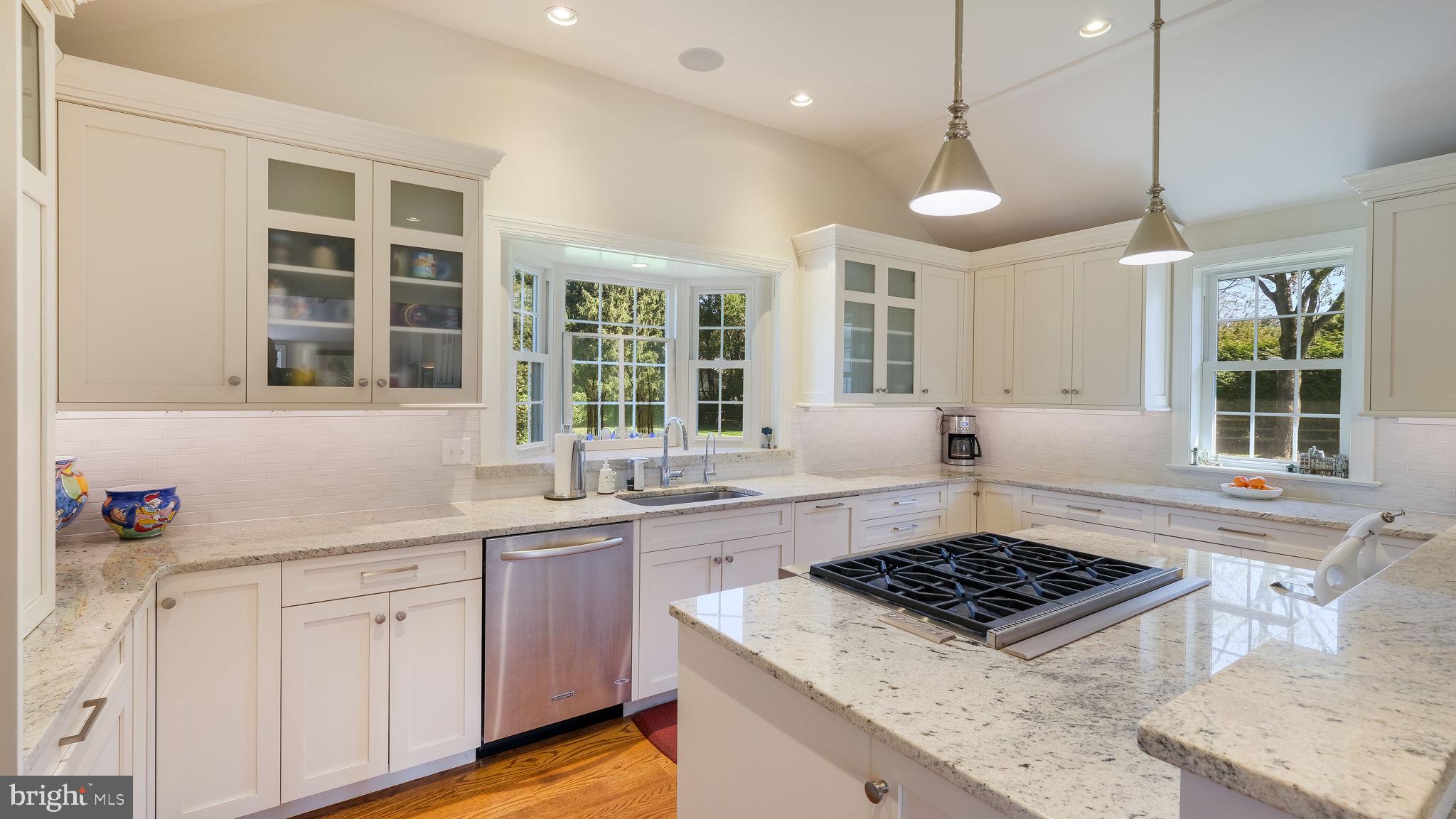 77 Meetinghouse Road Doylestown, PA 18901 - Photo 3 of 62