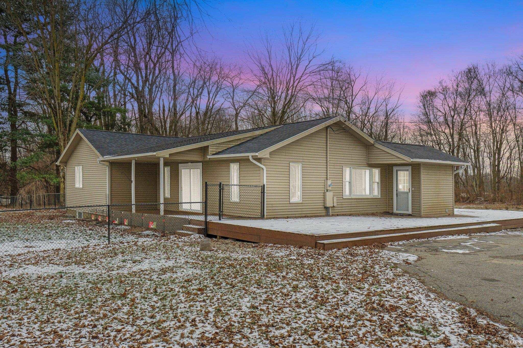 5954 Highway 101 St. Joe, IN 46785 - Photo 4 of 32