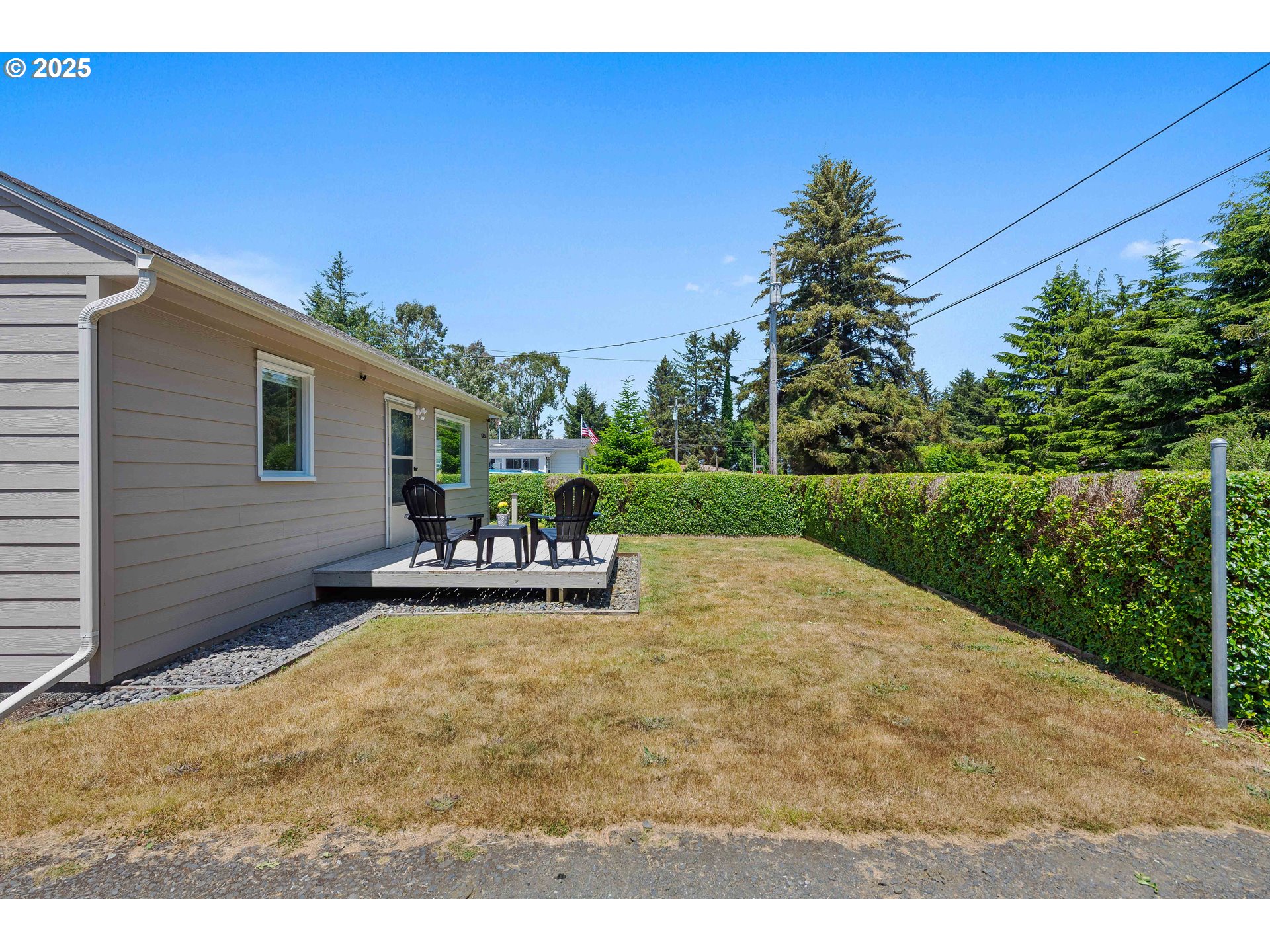 63850 North Barview Road Coos Bay, OR 97420 - Photo 4 of 48 Front Yard