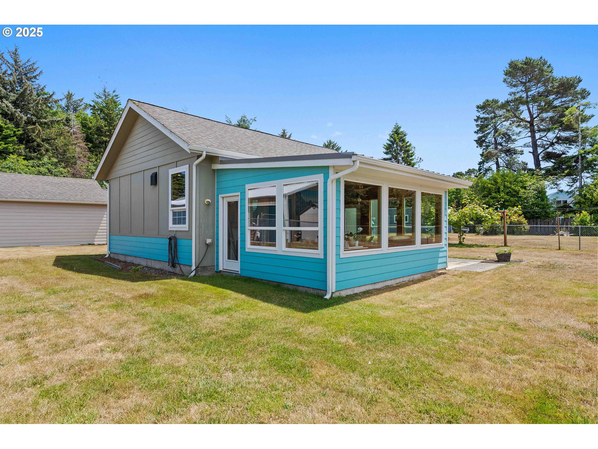 63850 North Barview Road Coos Bay, OR 97420 - Photo 43 of 48 Workshop