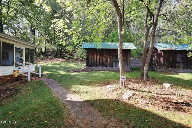 $259,000 | 492 Daw Road, Raven, VA 24639