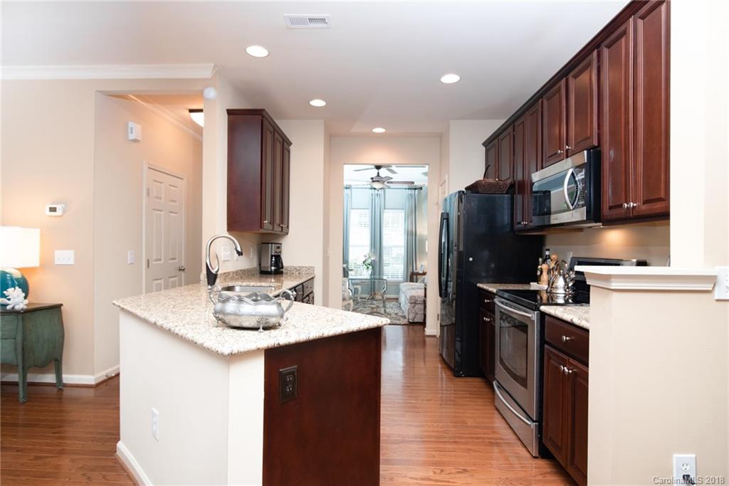 166 Snead Road Fort Mill, SC 29715 - Photo 7 of 26