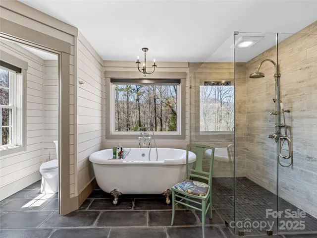 $2,675,000 | 59 West Bradford Hill Road, Mills River, NC 28759