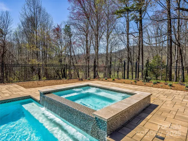 $2,675,000 | 59 West Bradford Hill Road, Mills River, NC 28759